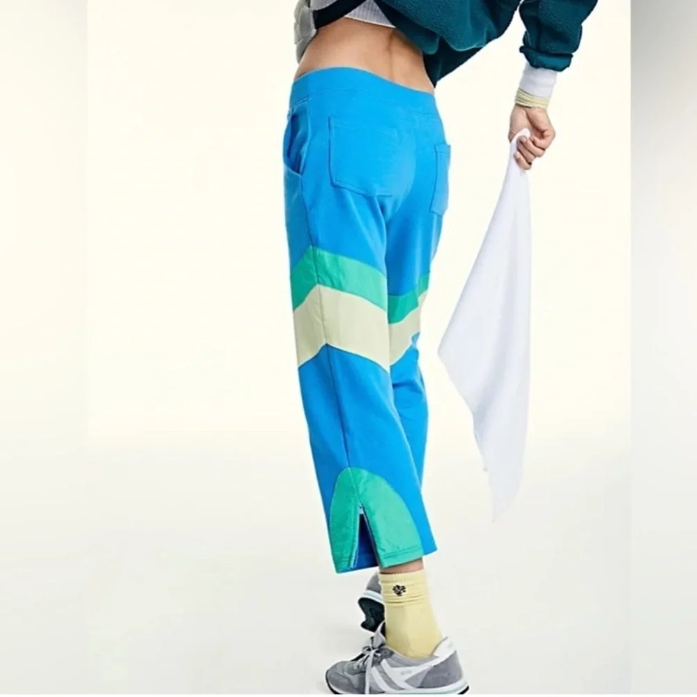 NWOT FREE PEOPLE Flurry Pants XS Blue Pockets Zip Ankles NEW FP MOVEMENT - Picture 2 of 7